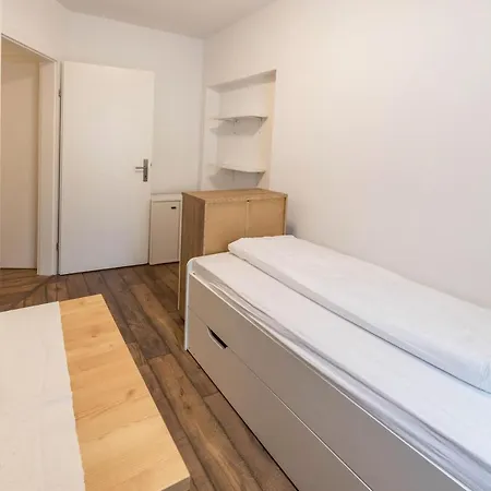 Mentenwirt Lägenhetshotell 3*